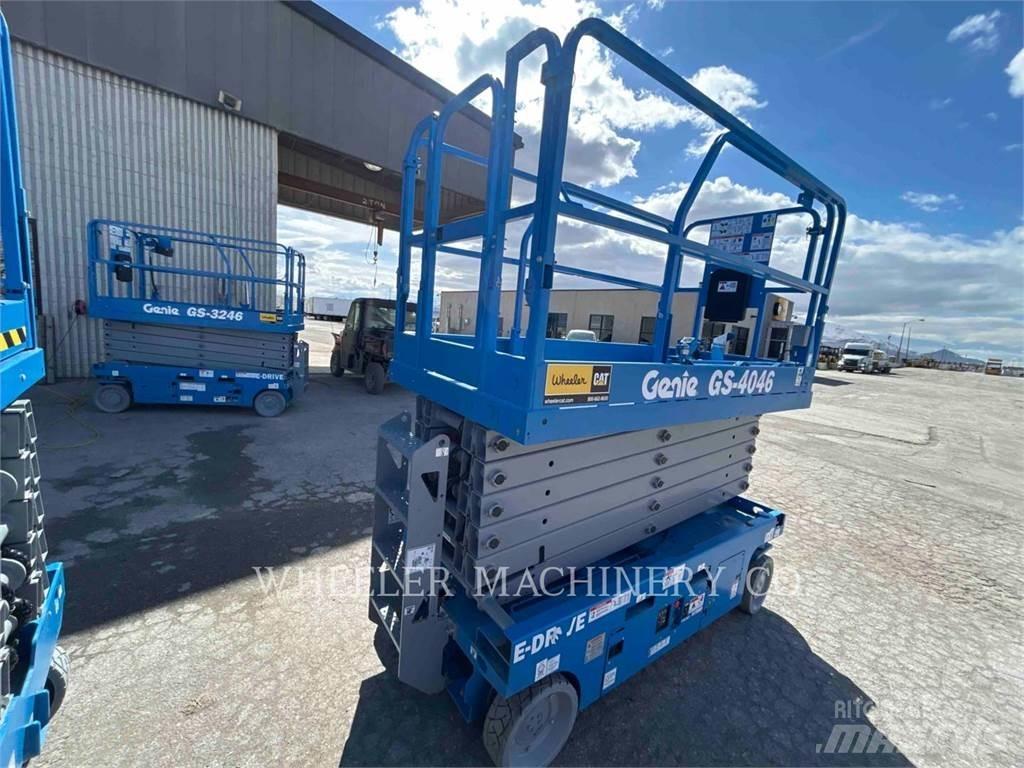 Genie GS4046 Žirkliniai keltuvai