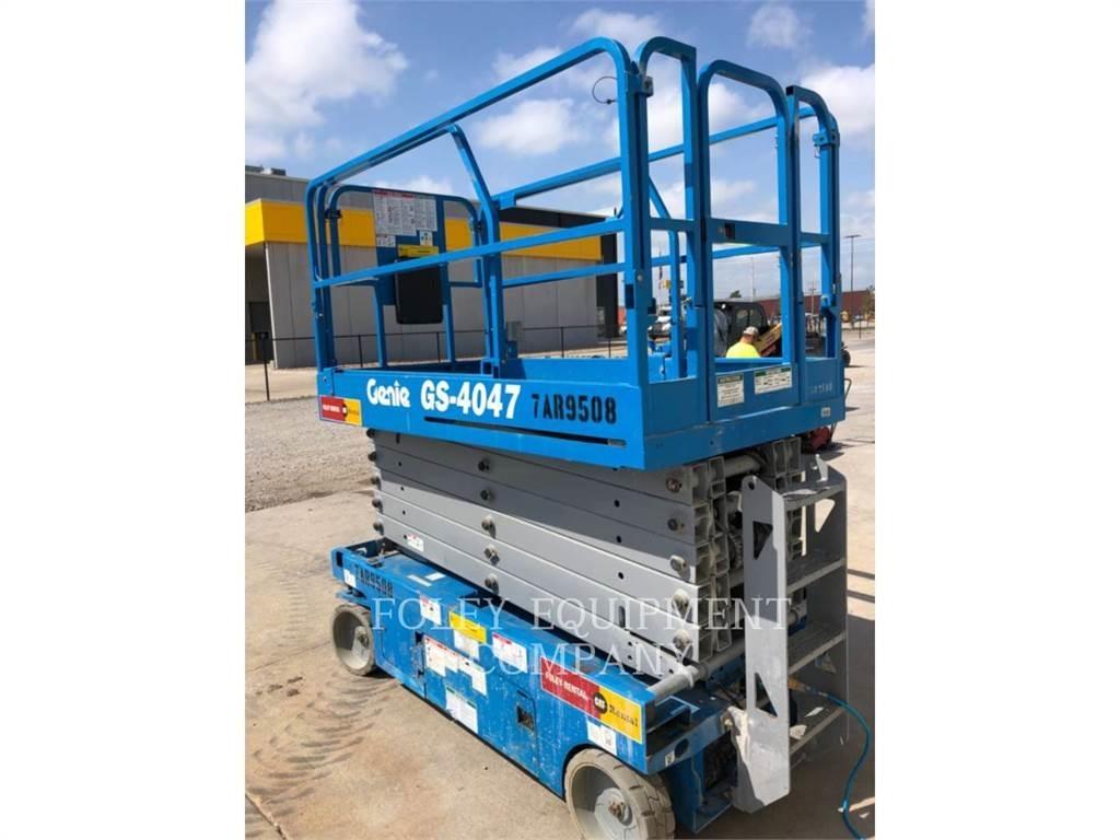 Genie GS4047 Žirkliniai keltuvai