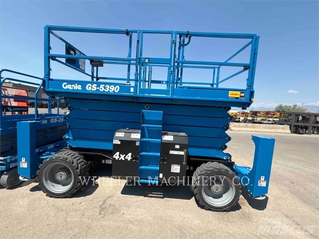 Genie GS5390 RT Žirkliniai keltuvai
