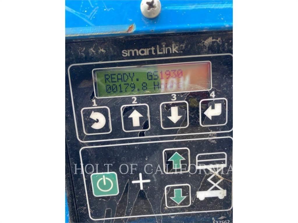 Genie SCISSOR 19 Žirkliniai keltuvai