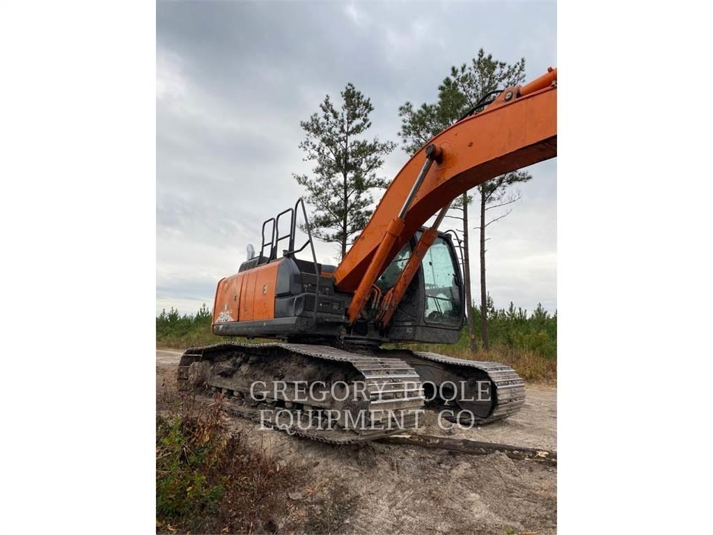 Hitachi 210LC Vikšriniai ekskavatoriai