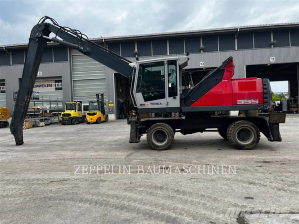 Hitachi MHL335E Griovimo ekskavatoriai