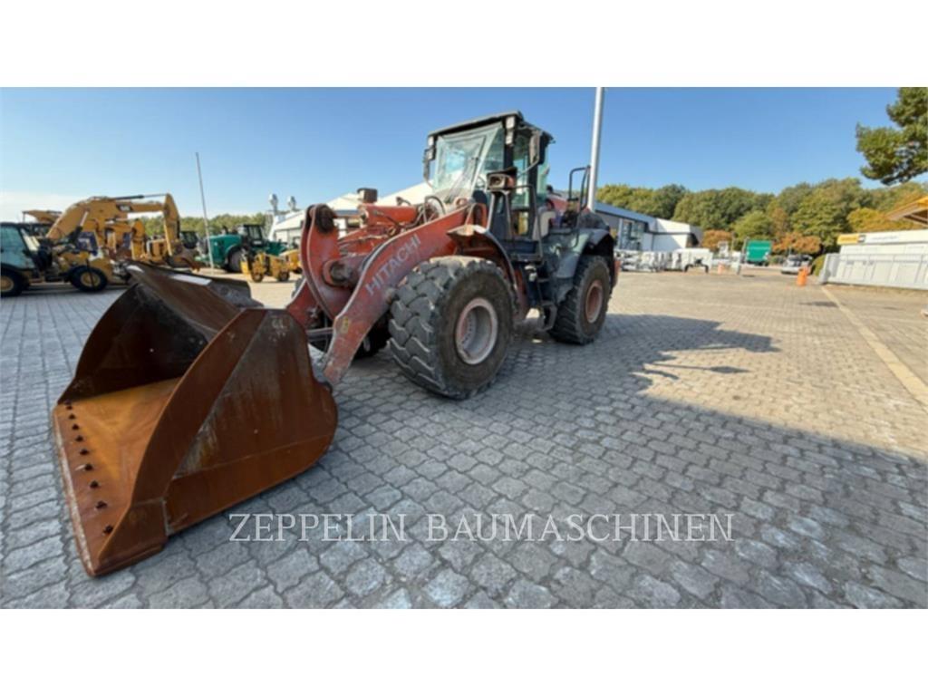 Hitachi ZW250-6 Naudoti ratiniai krautuvai