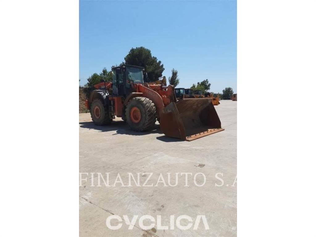 Hitachi ZW310 Naudoti ratiniai krautuvai