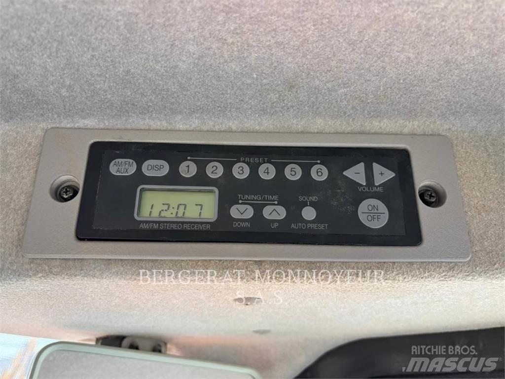 Hitachi ZW370.6 Naudoti ratiniai krautuvai