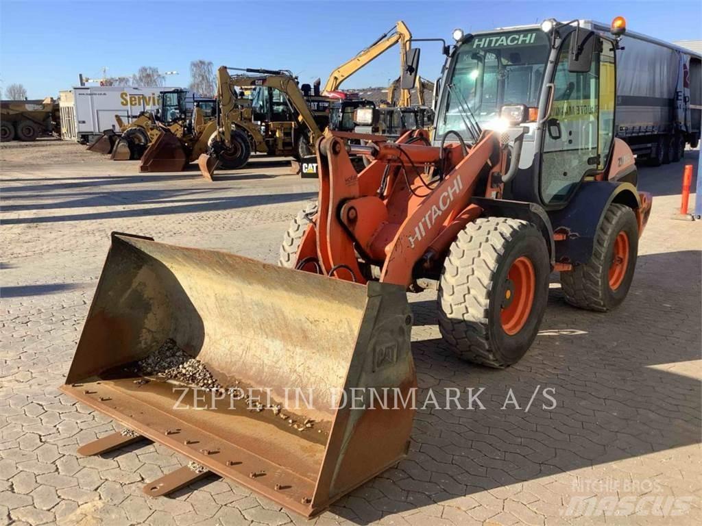 Hitachi ZW95 Naudoti ratiniai krautuvai