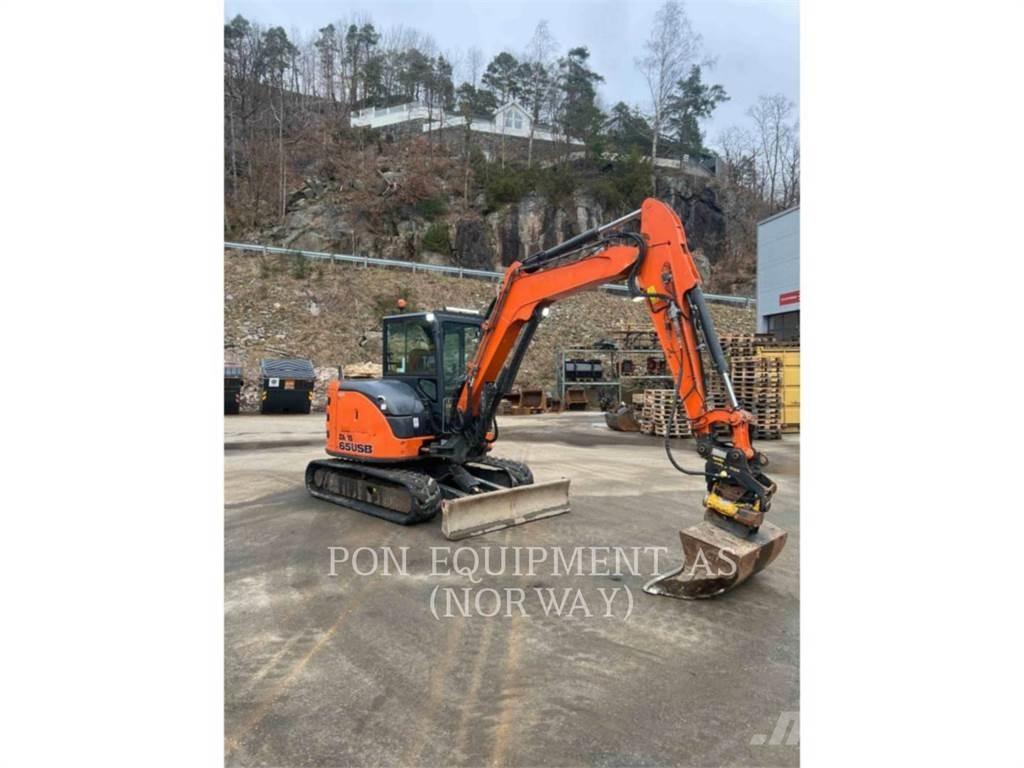 Hitachi ZX65 Vikšriniai ekskavatoriai