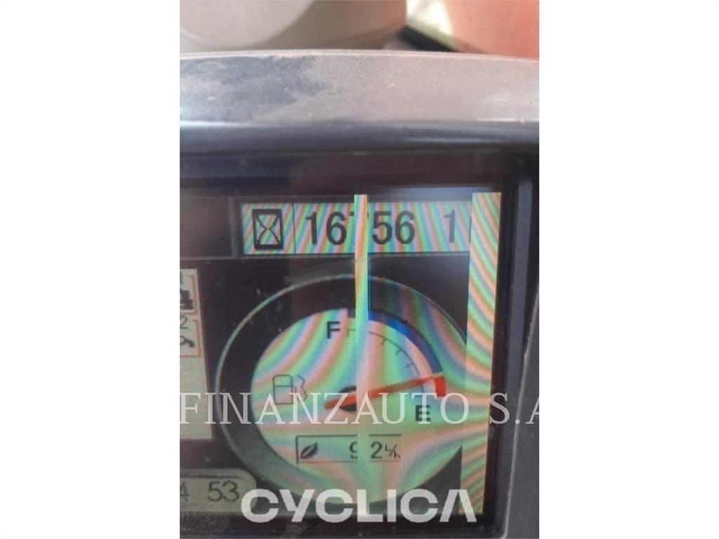 Hitachi ZX670 Vikšriniai ekskavatoriai