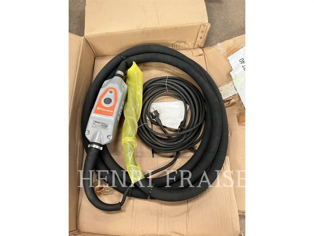 Husqvarna SMART 40 Statyba - Kita