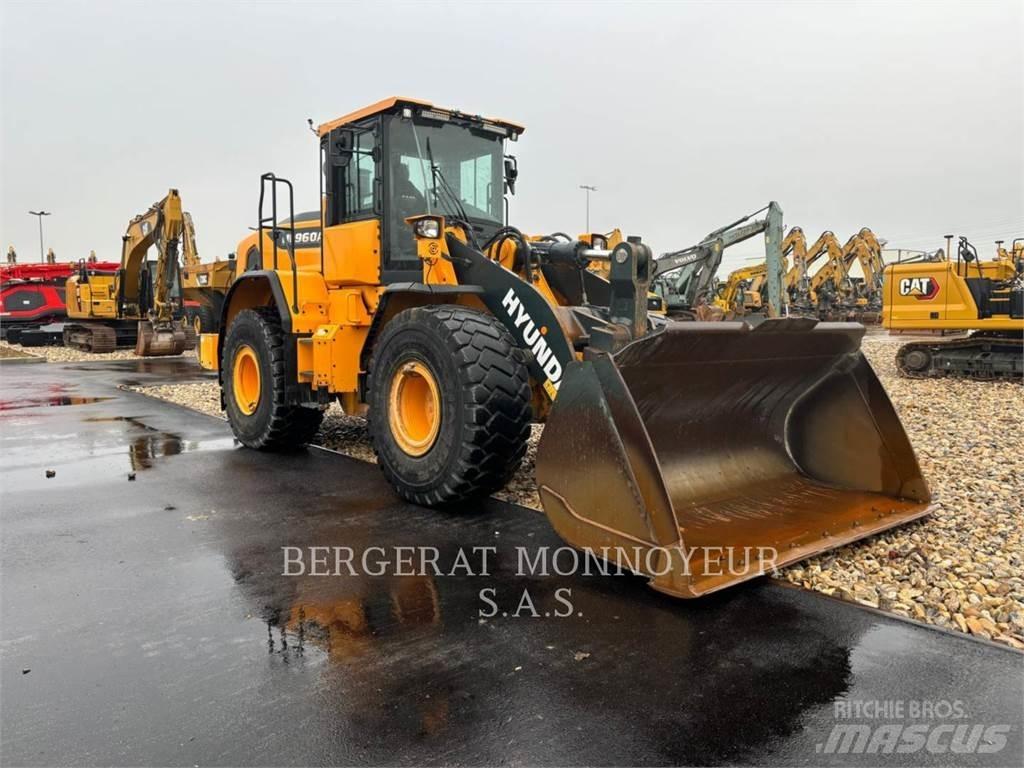 Hyundai HL960A Naudoti ratiniai krautuvai