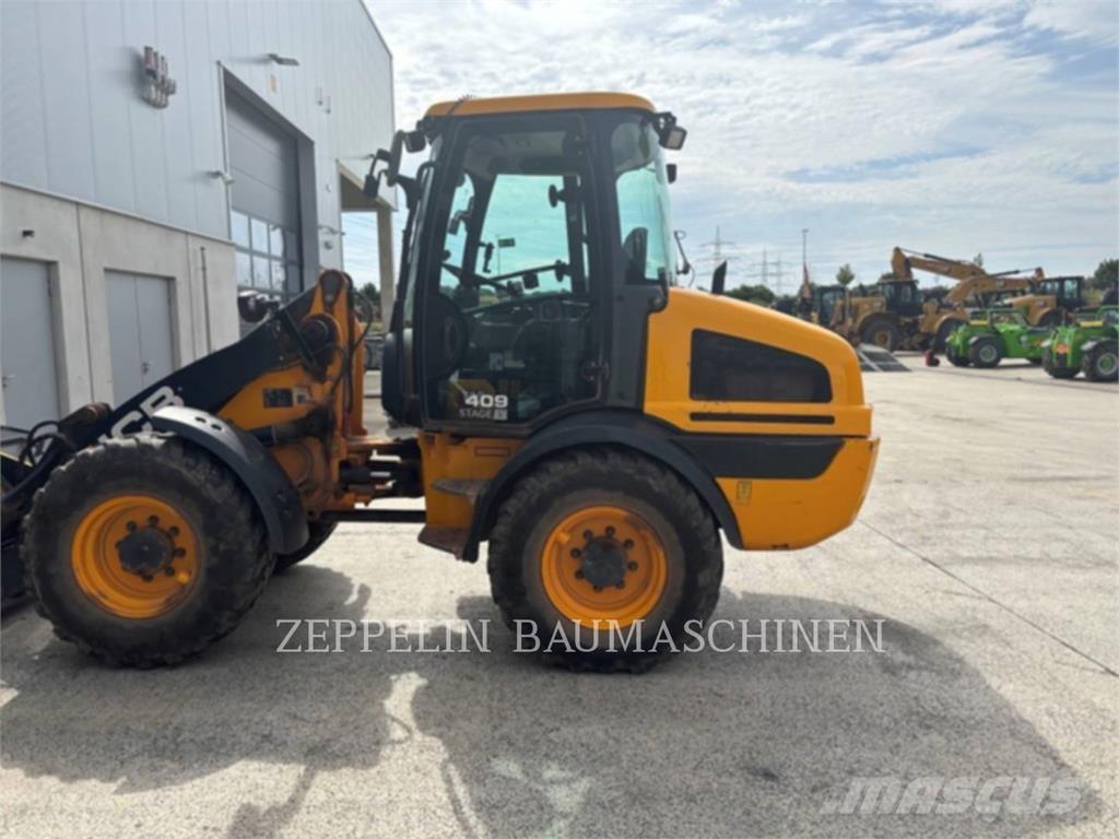JCB 409 Naudoti ratiniai krautuvai