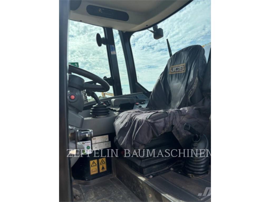 JCB 409 Naudoti ratiniai krautuvai