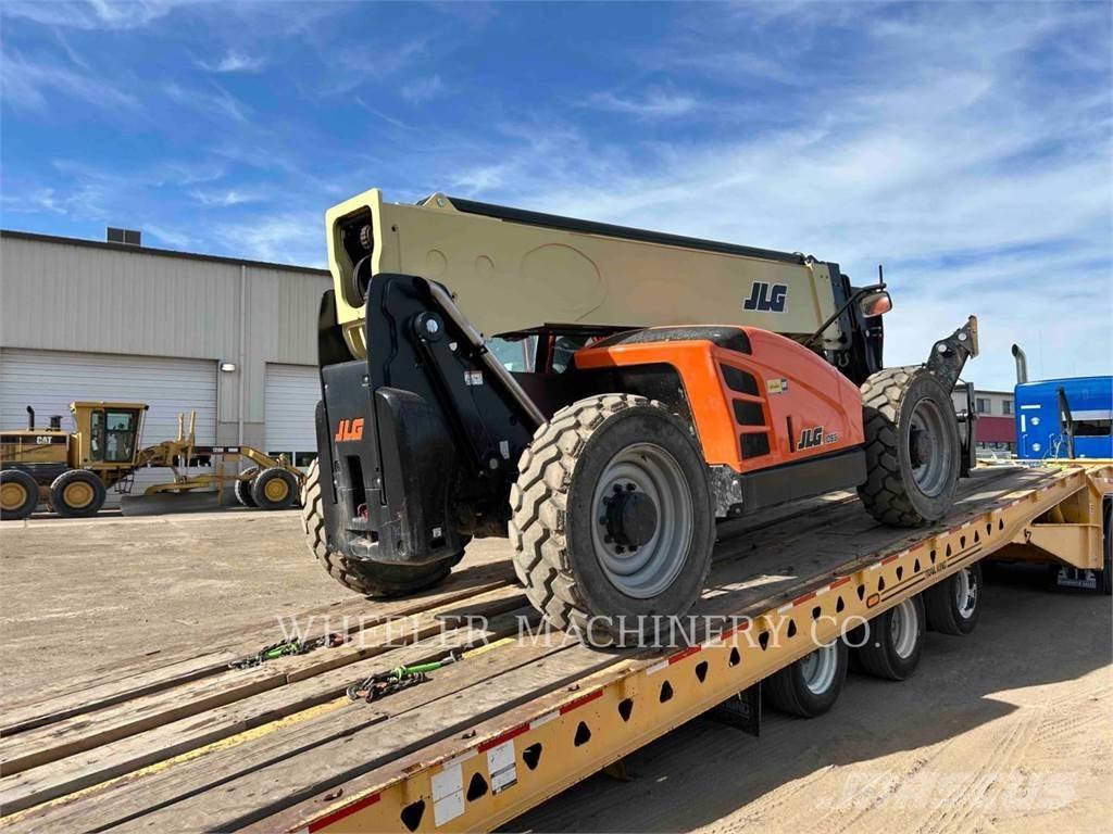 JLG 1055 Teleskopiniai krautuvai