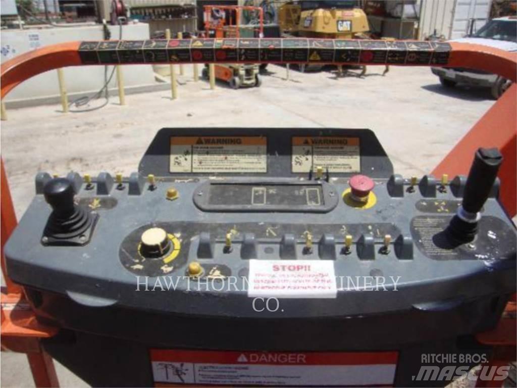 JLG 1200SJP Alkūniniai keltuvai