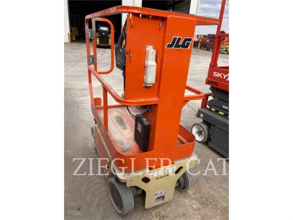 JLG 1230ES Žirkliniai keltuvai