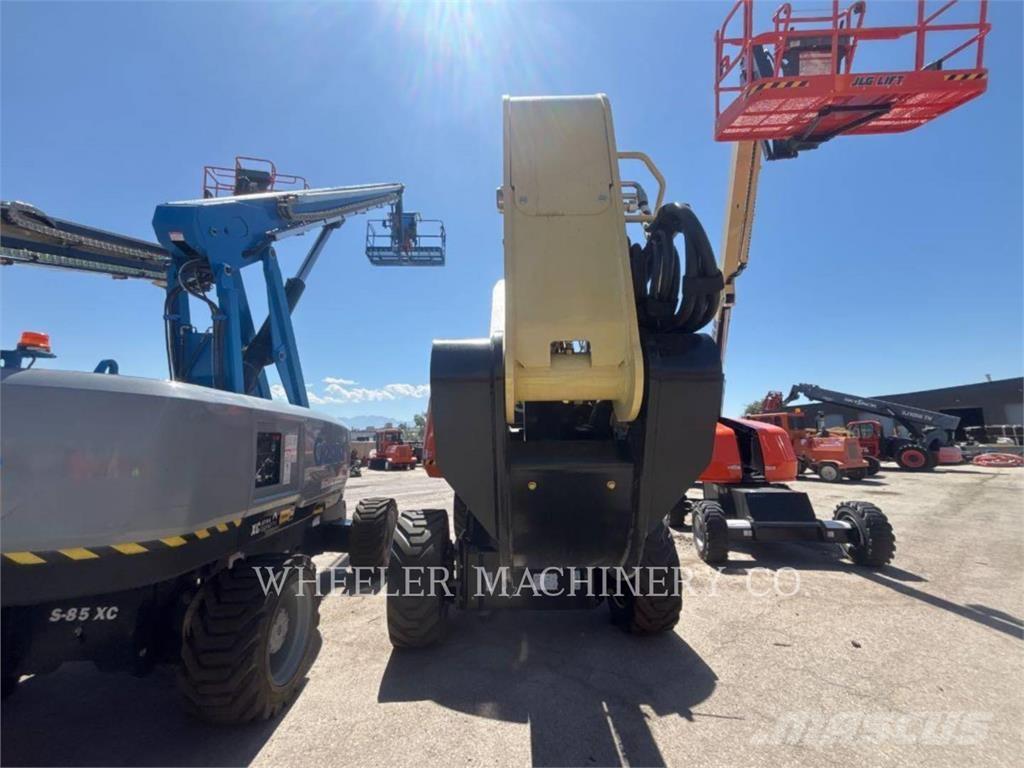 JLG 1250AJP Alkūniniai keltuvai