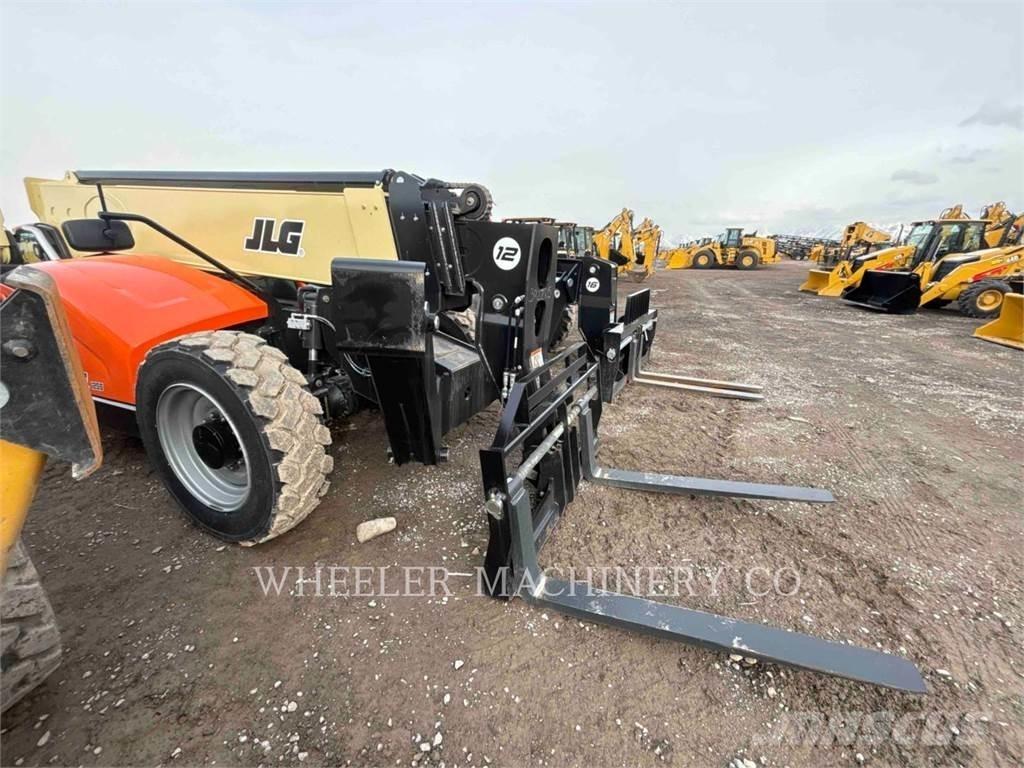 JLG 1255 Teleskopiniai krautuvai