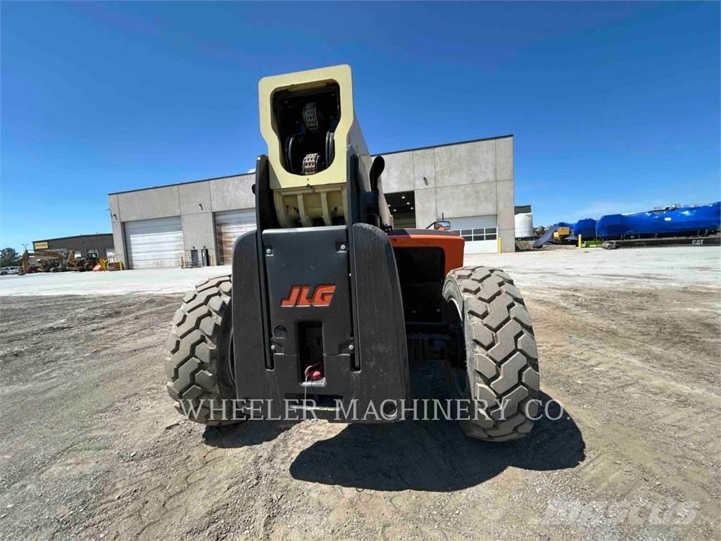JLG 1255 Teleskopiniai krautuvai