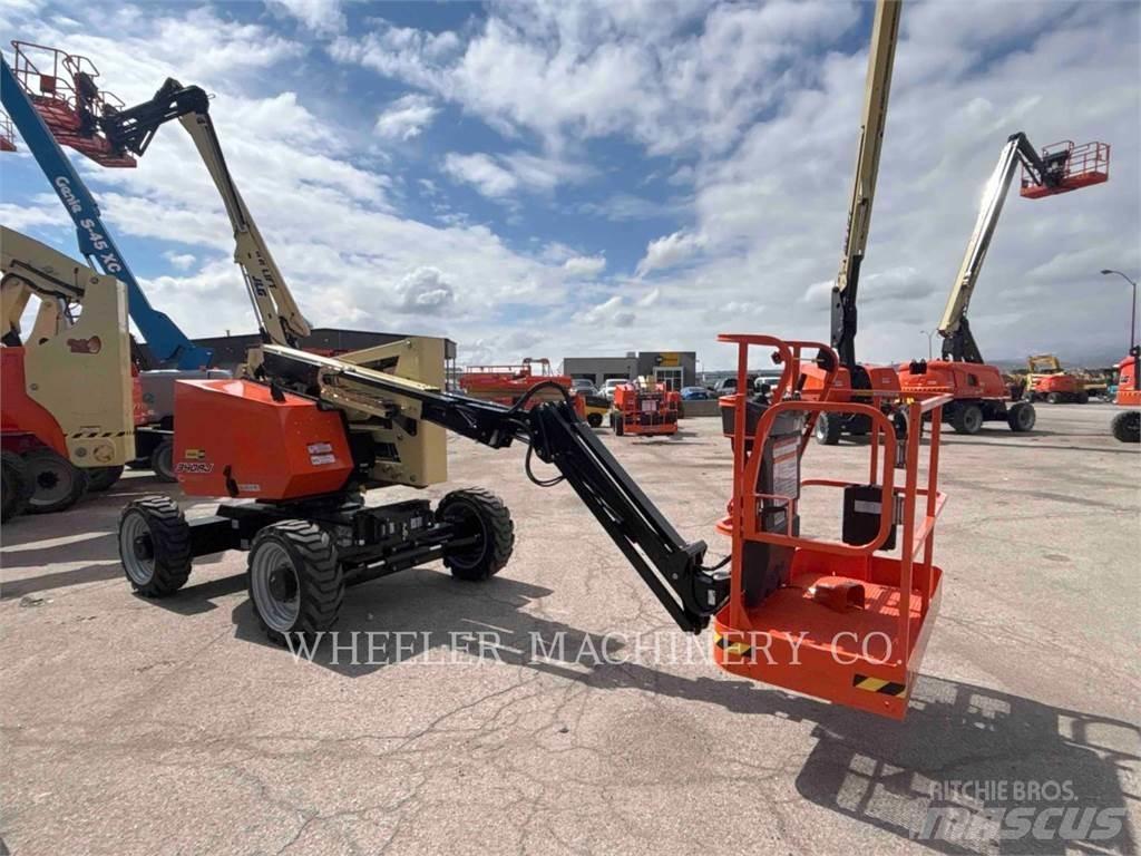 JLG 340AJ Alkūniniai keltuvai