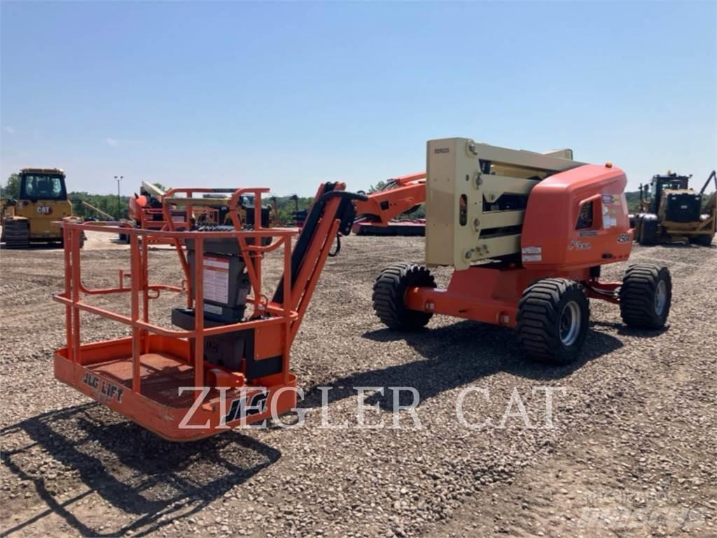 JLG 450AJ Alkūniniai keltuvai