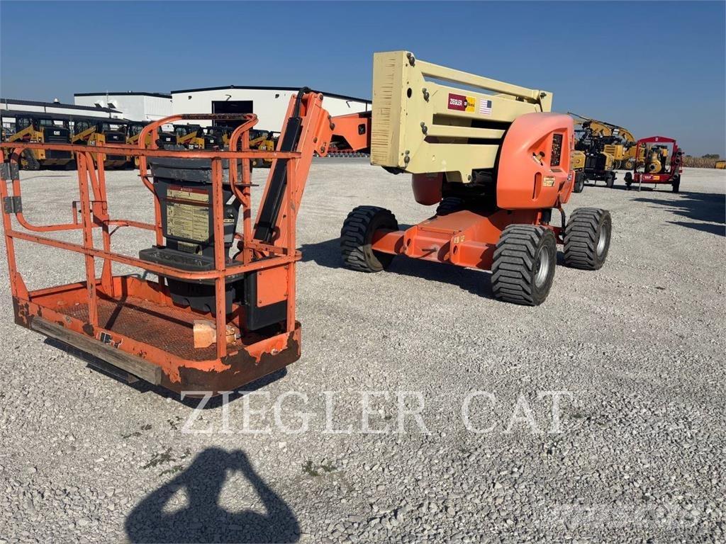 JLG 450AJ Alkūniniai keltuvai