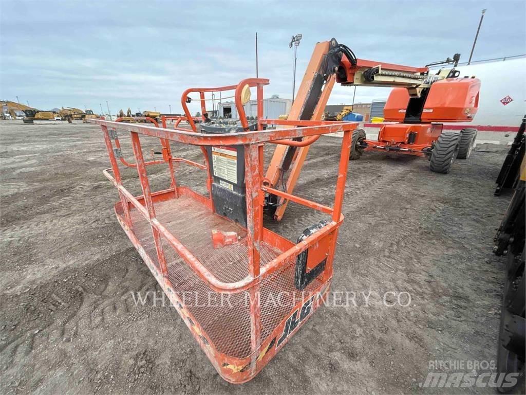 JLG 460SJ Alkūniniai keltuvai