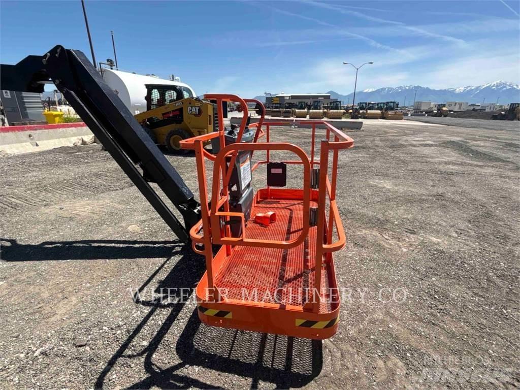 JLG 460SJ Alkūniniai keltuvai
