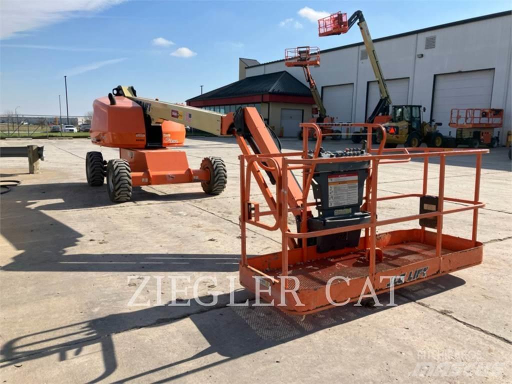 JLG 460SJ Alkūniniai keltuvai
