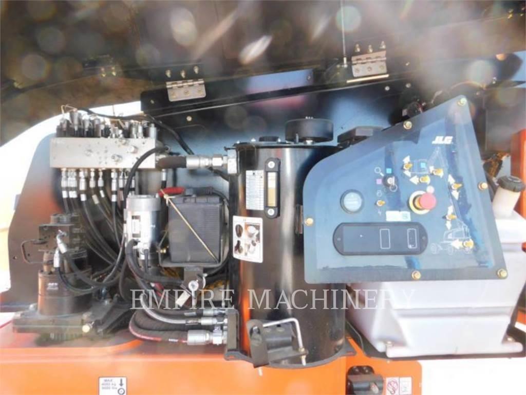 JLG 460SJ Alkūniniai keltuvai