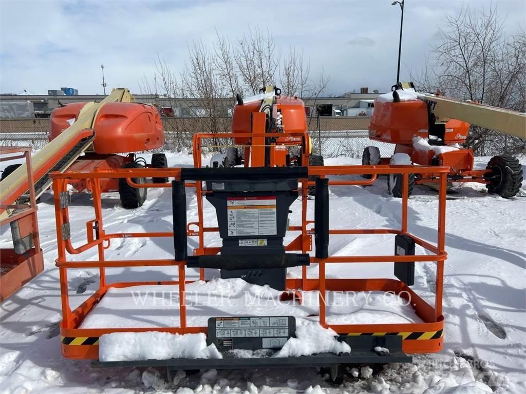 JLG 460SJ SP Alkūniniai keltuvai