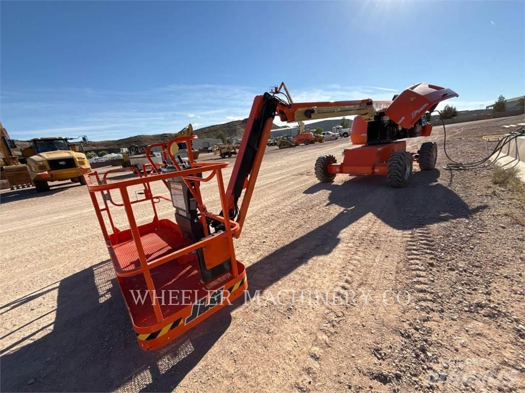 JLG 460SJ SP Alkūniniai keltuvai
