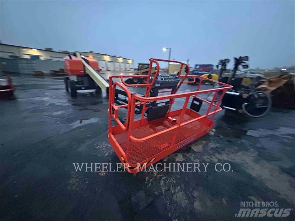 JLG 460SJ SP Alkūniniai keltuvai