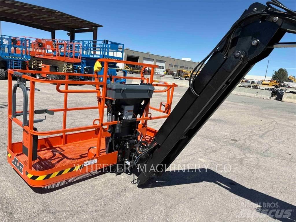 JLG 460SJ SP Alkūniniai keltuvai
