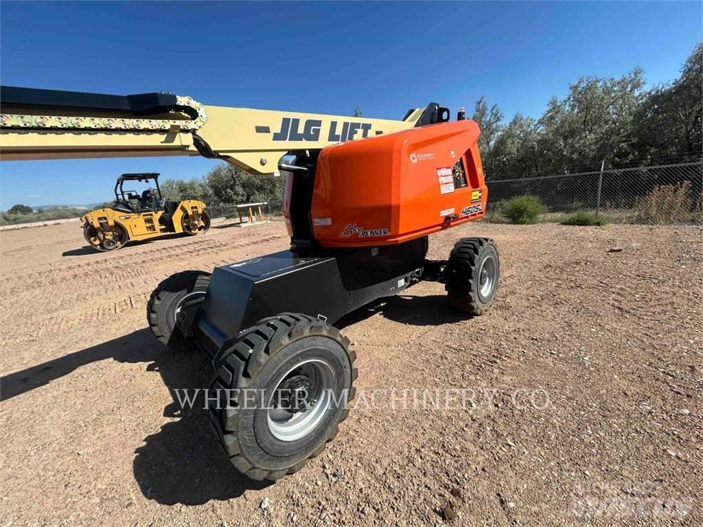 JLG 460SJ SP Alkūniniai keltuvai