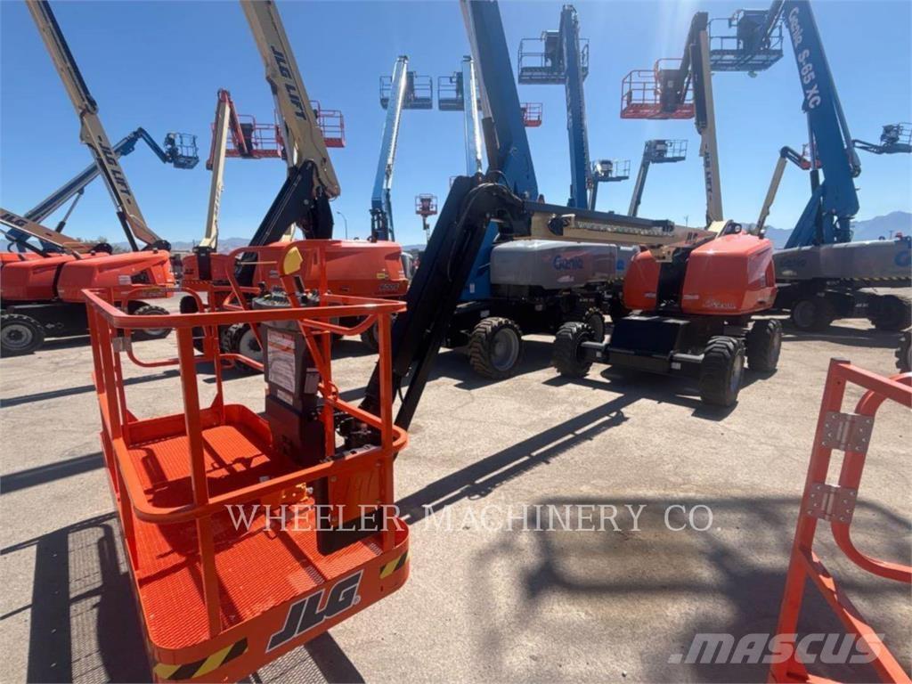 JLG 460SJ SP Alkūniniai keltuvai