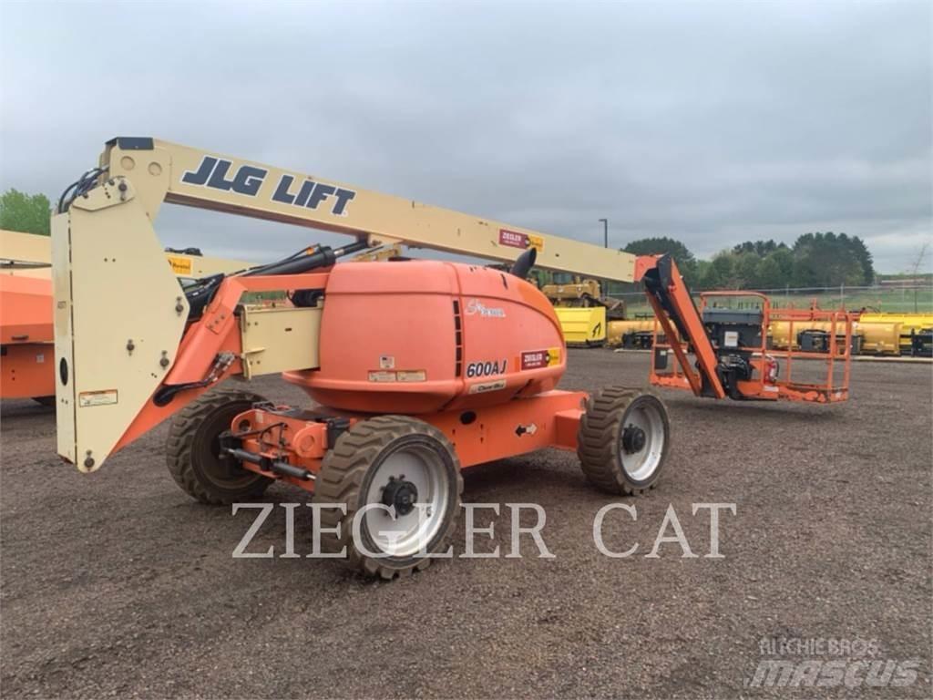 JLG 600AJ Alkūniniai keltuvai