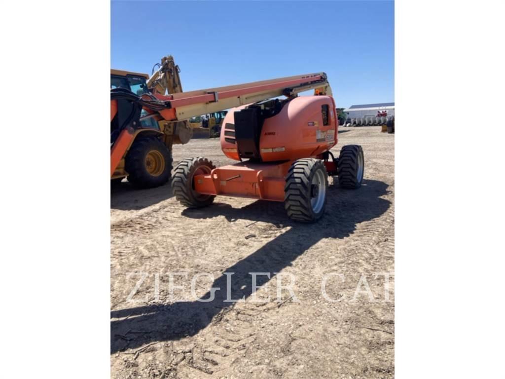 JLG 600AJ Alkūniniai keltuvai