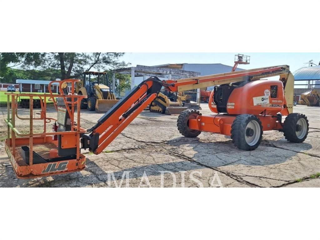 JLG 600AJ Alkūniniai keltuvai