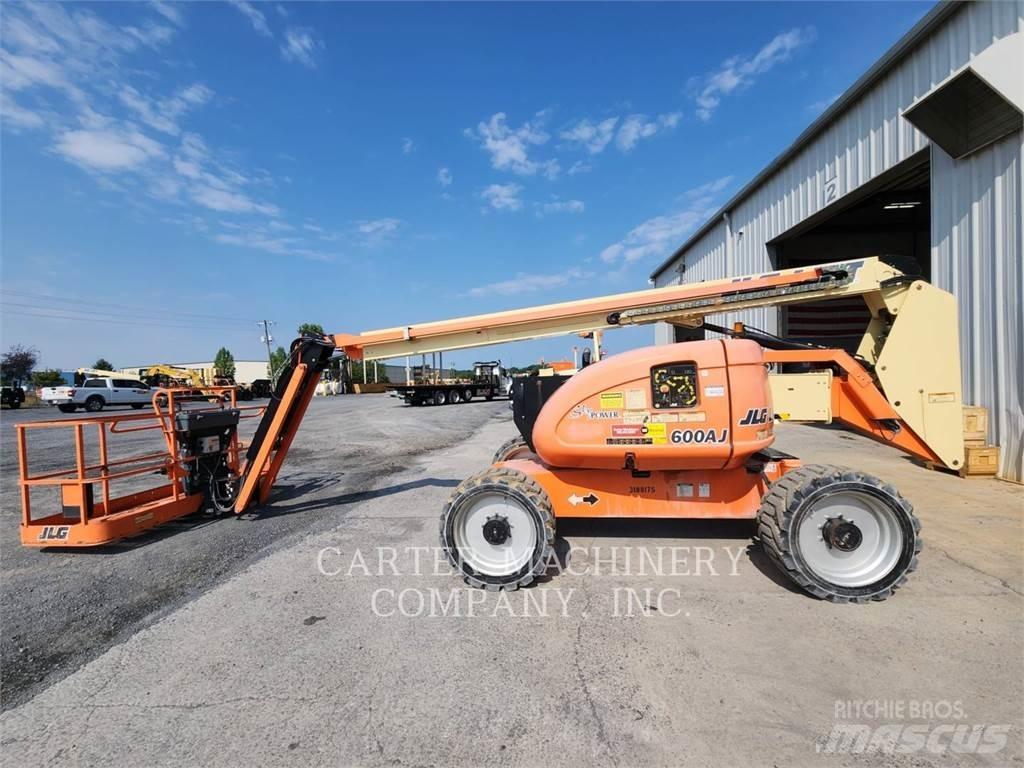 JLG 600AJ Alkūniniai keltuvai
