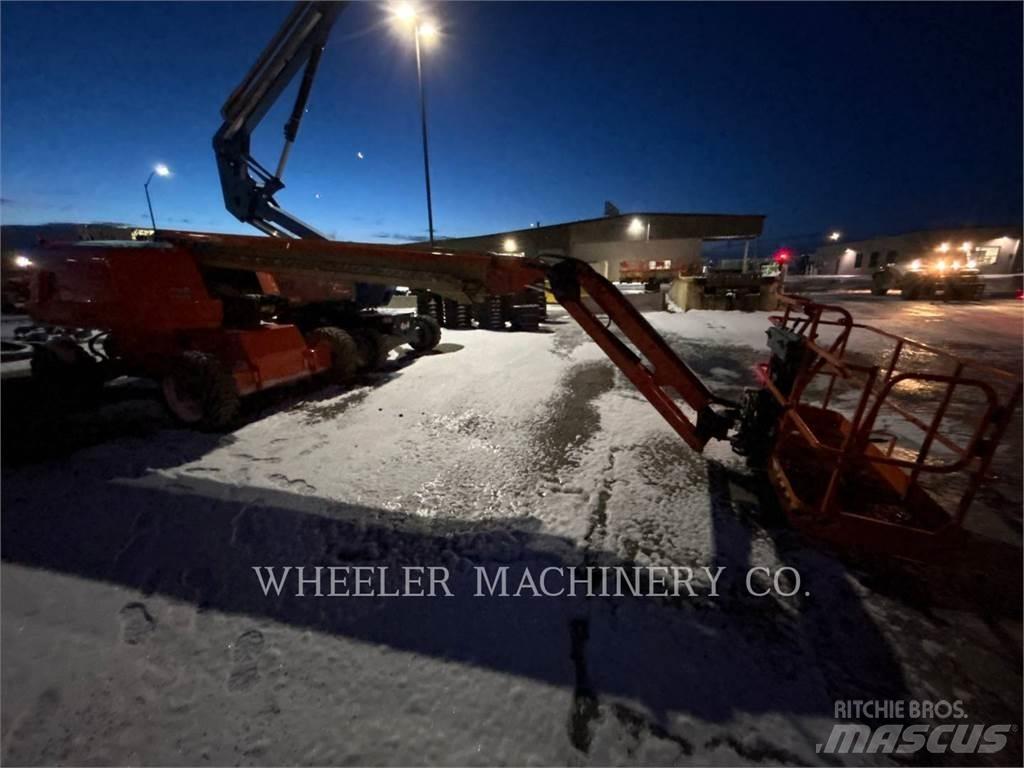 JLG 660SJ Alkūniniai keltuvai