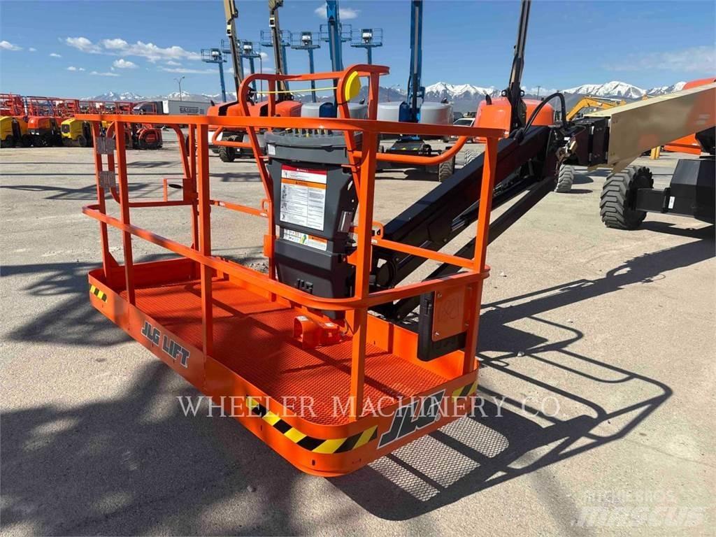 JLG 660SJ Alkūniniai keltuvai