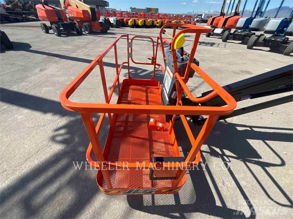 JLG 660SJ Alkūniniai keltuvai