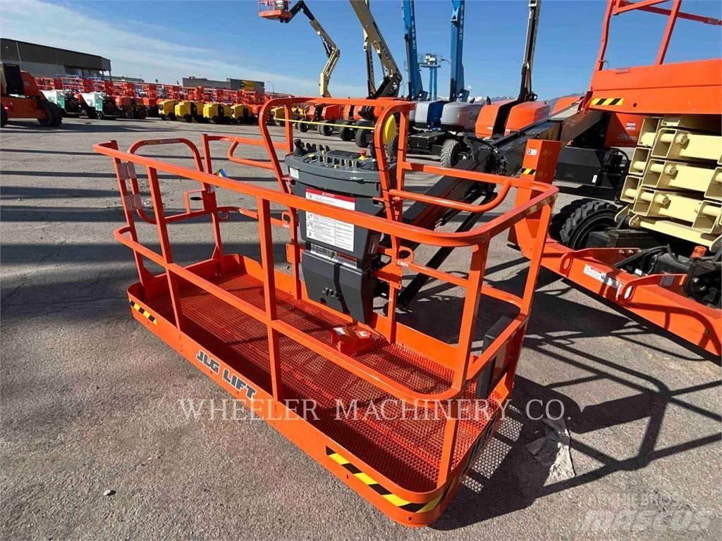 JLG 660SJ Alkūniniai keltuvai