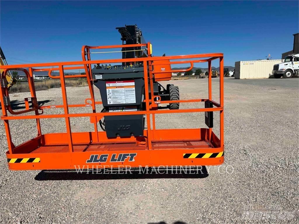 JLG 660SJ Alkūniniai keltuvai