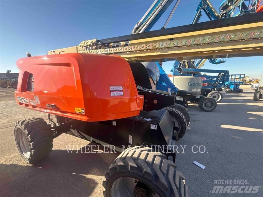 JLG 660SJ Alkūniniai keltuvai