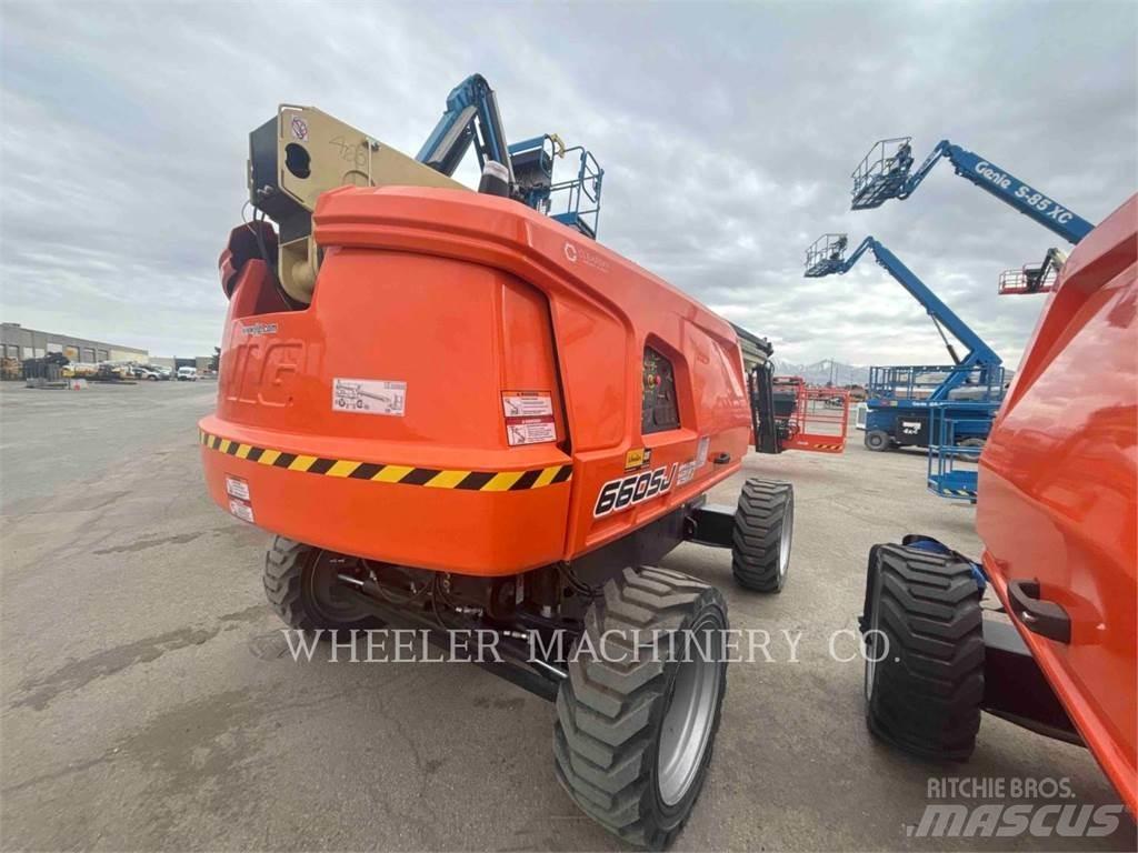 JLG 660SJ Alkūniniai keltuvai