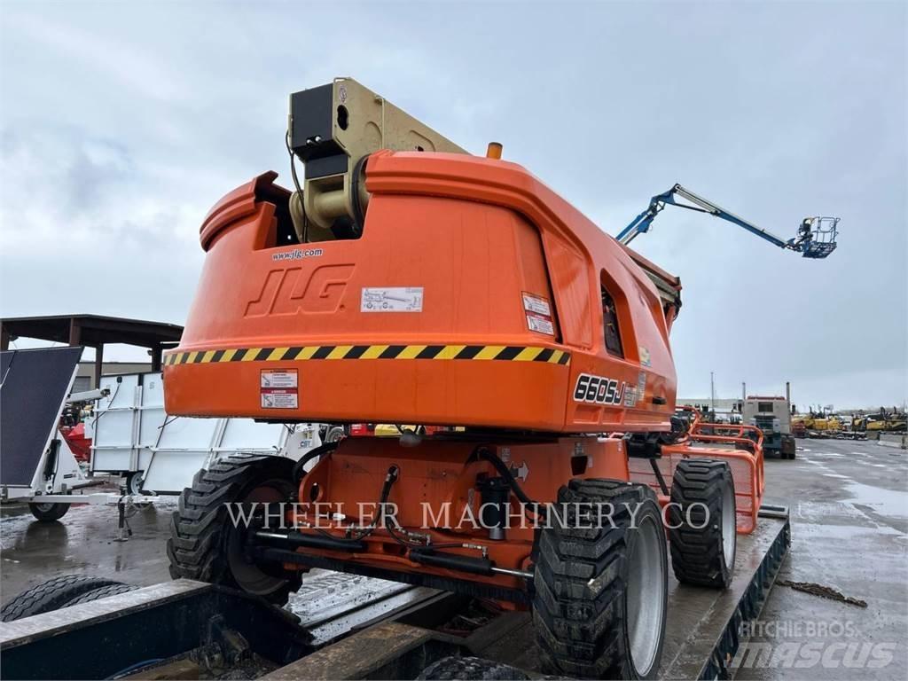 JLG 660SJ SP Alkūniniai keltuvai