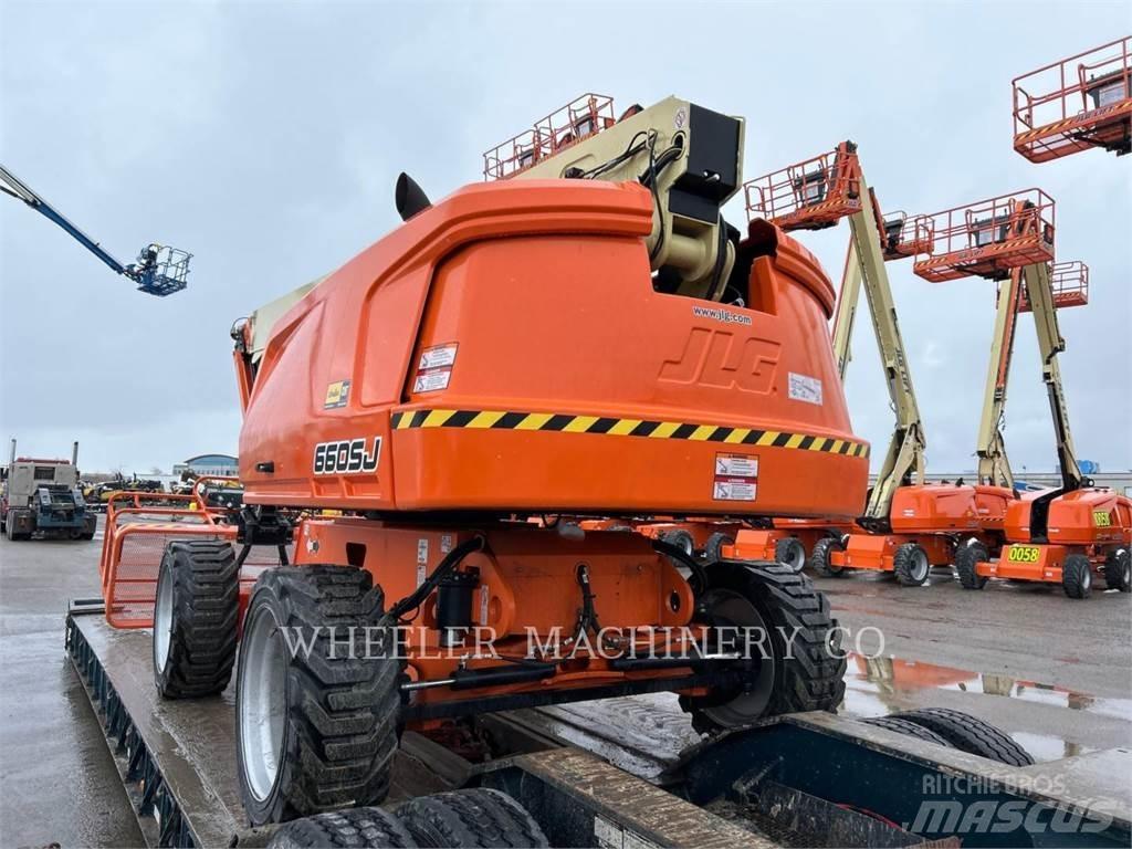 JLG 660SJ SP Alkūniniai keltuvai