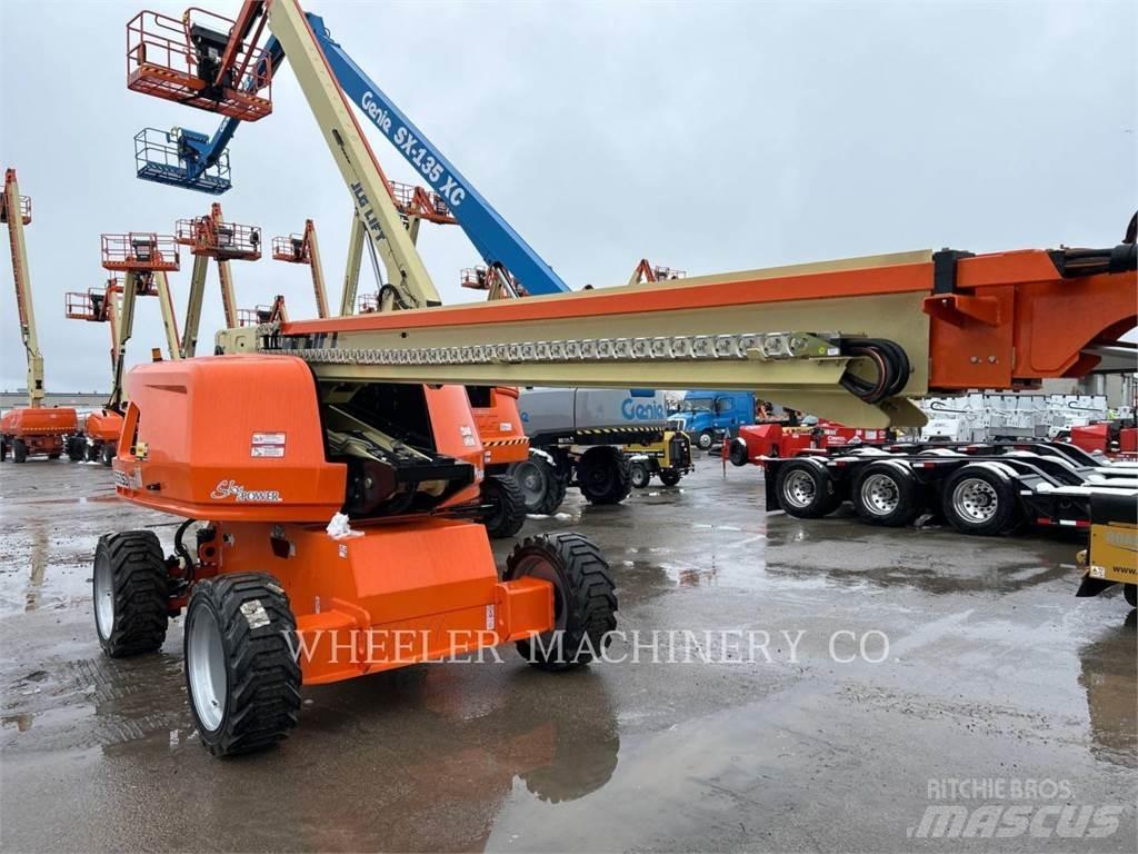 JLG 660SJ SP Alkūniniai keltuvai