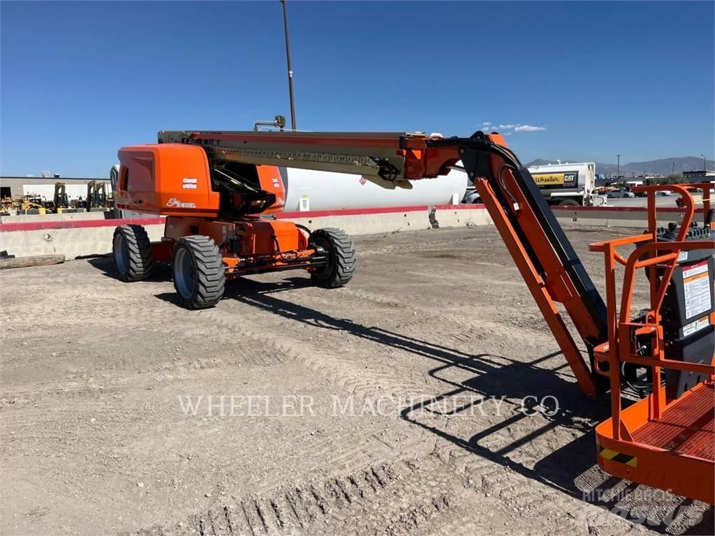 JLG 660SJ SP Alkūniniai keltuvai